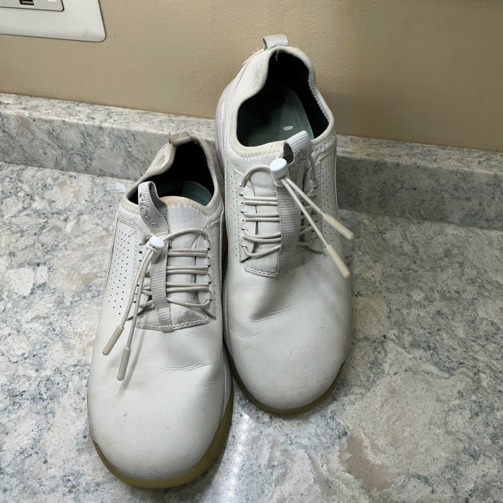 Clove Nursing Sneakers Women 8.5 White Fluid Resistant Healthcare Shoes CL019